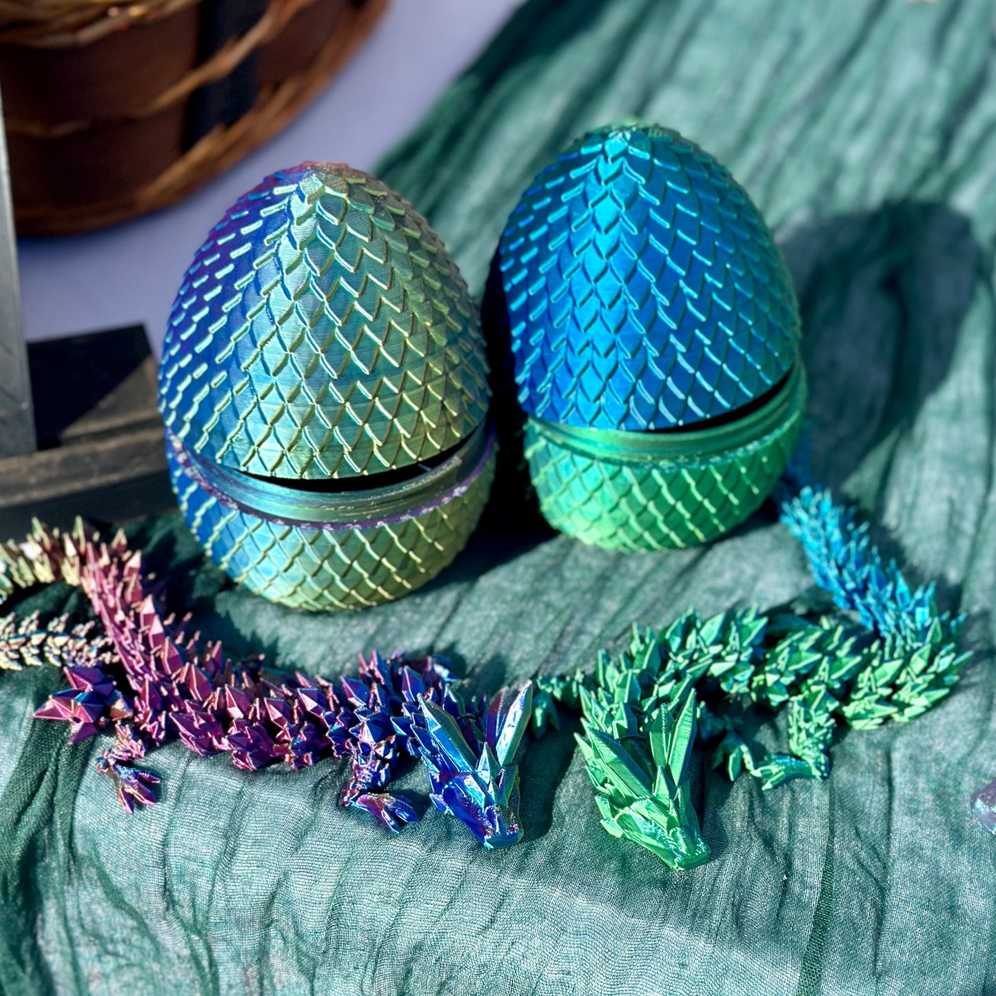 Egg with Dragon