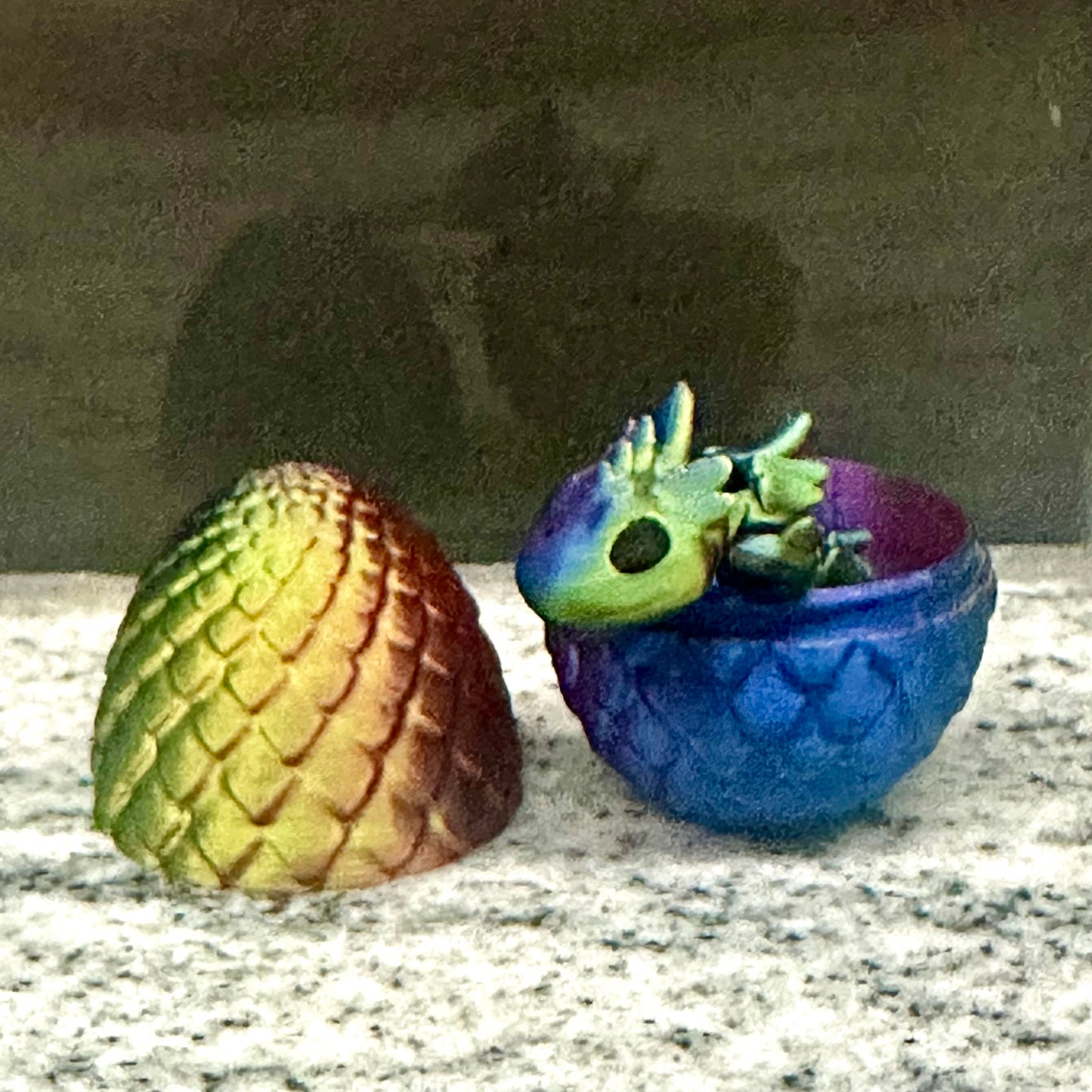 Mini Egg with Dragon - Prism