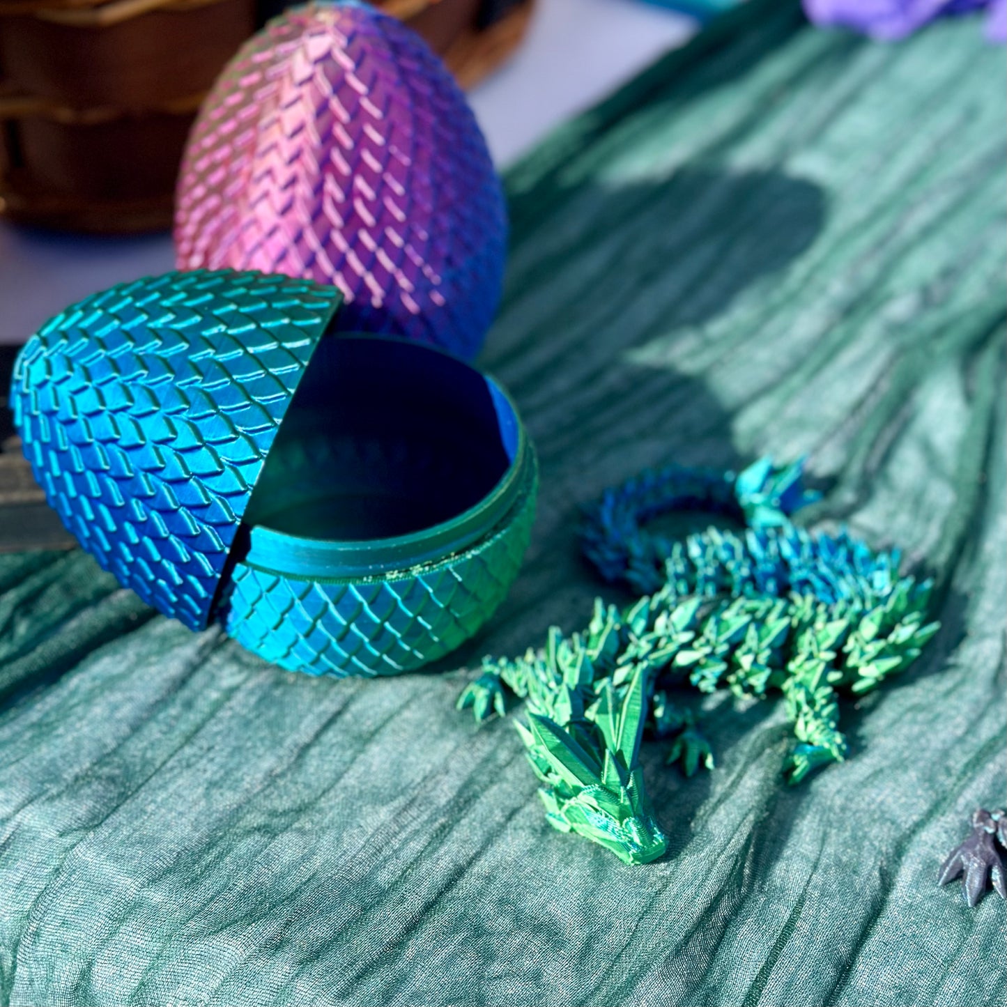 Egg with Dragon