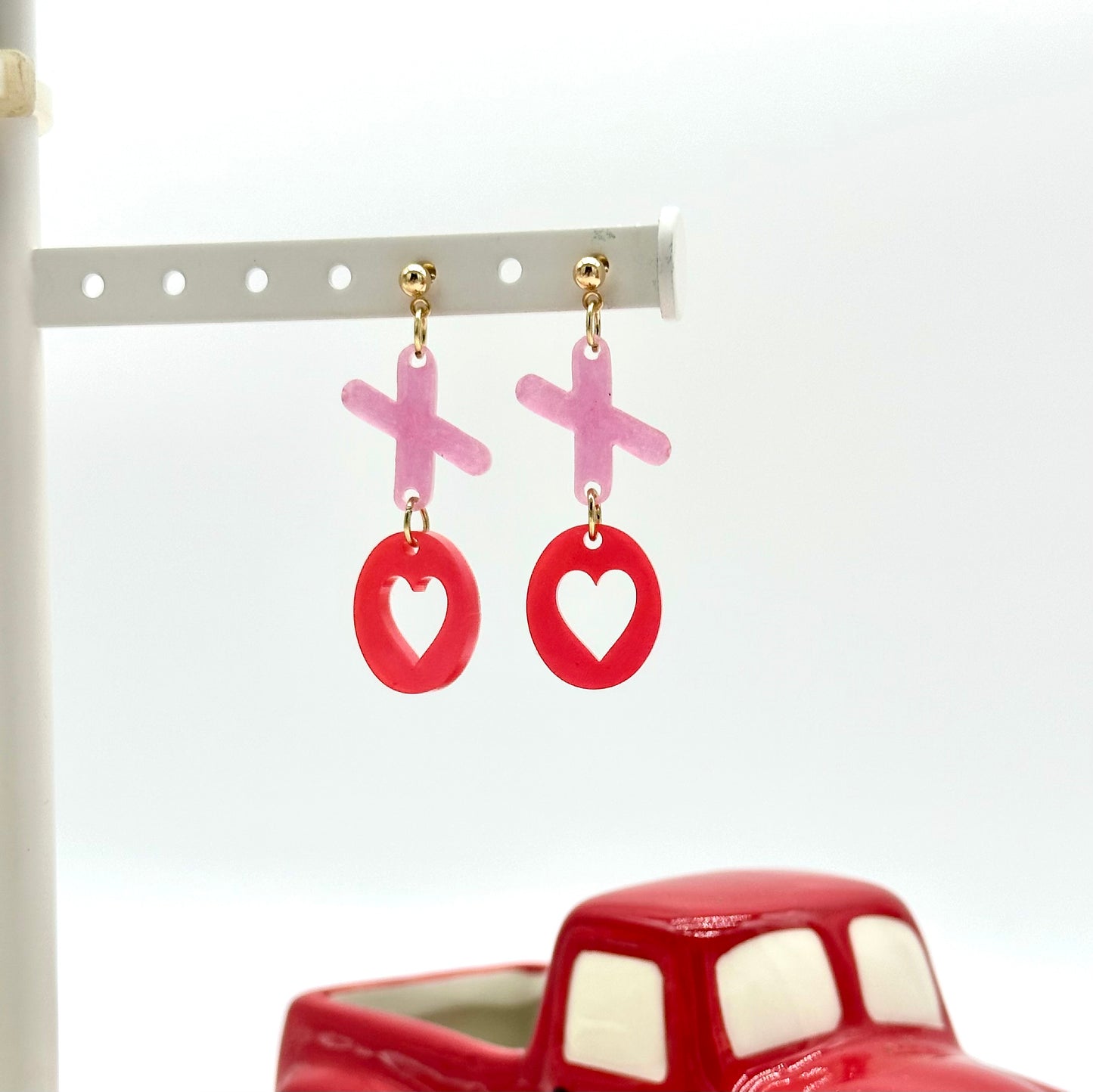 X’s & O’s Earrings - Mauve/Red